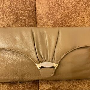 Vintage Neutral Taupe Gathered Genuine Leather Clutch with Gold Accent